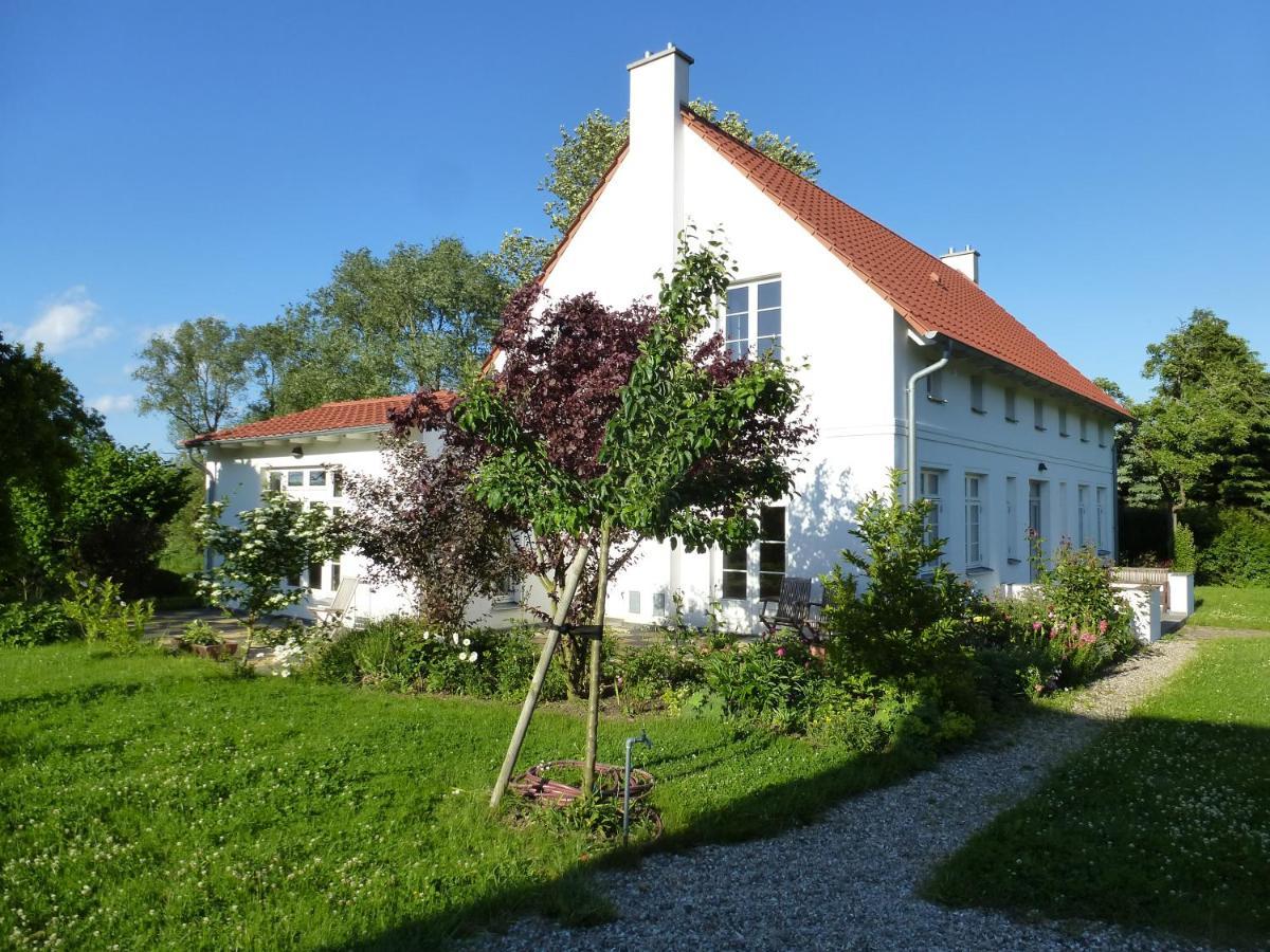 Traumhaftes Luxus-Ferienhaus Warnkenhagen  Buitenkant foto