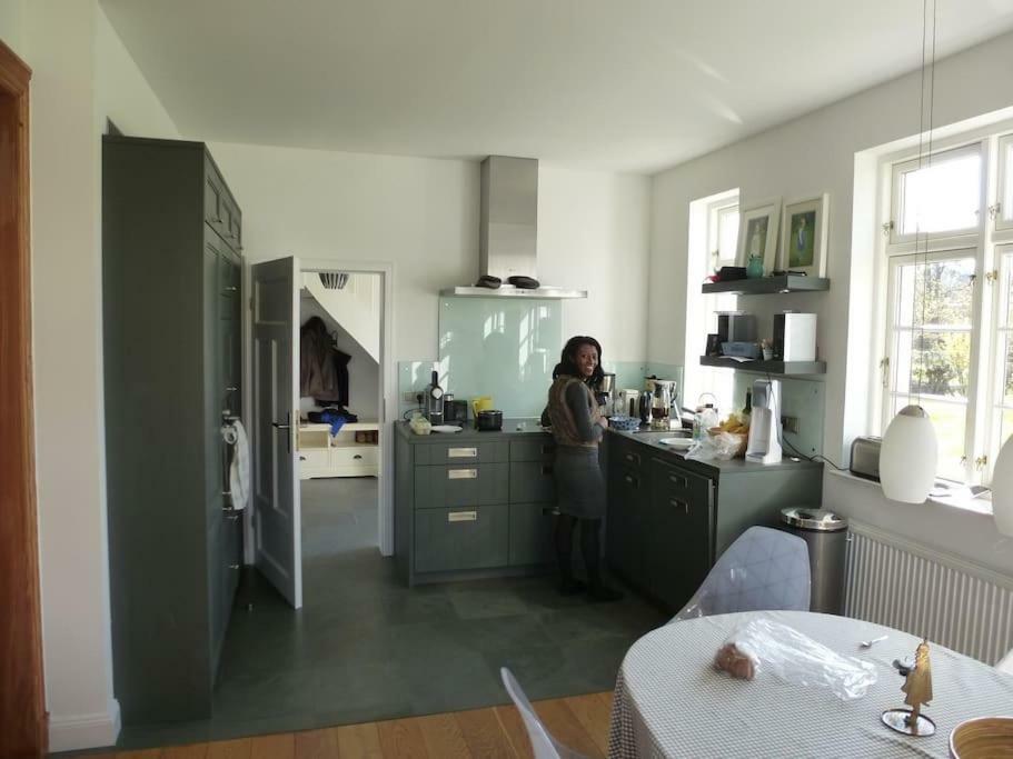 Traumhaftes Luxus-Ferienhaus Warnkenhagen  Buitenkant foto