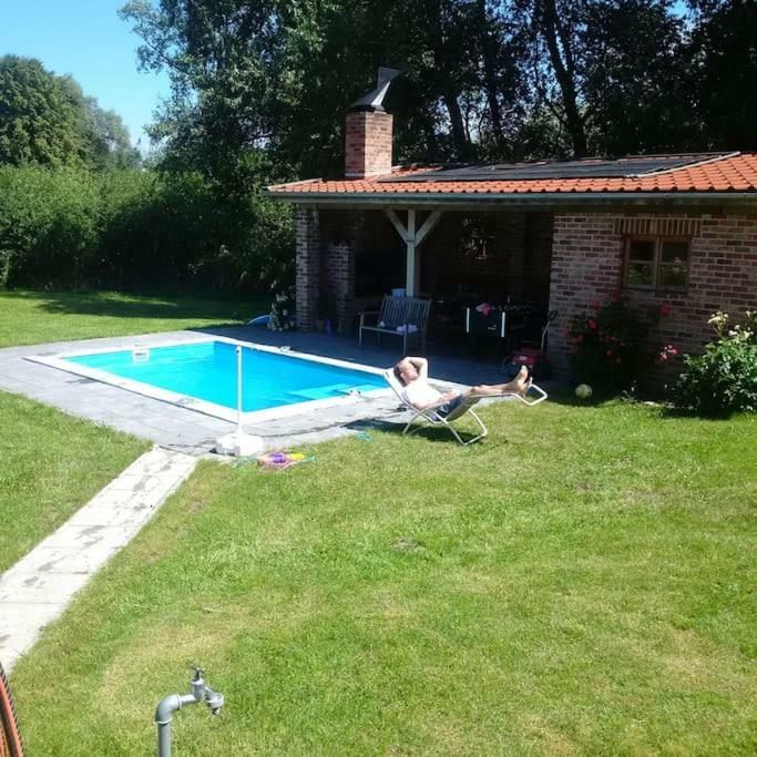 Traumhaftes Luxus-Ferienhaus Warnkenhagen  Buitenkant foto